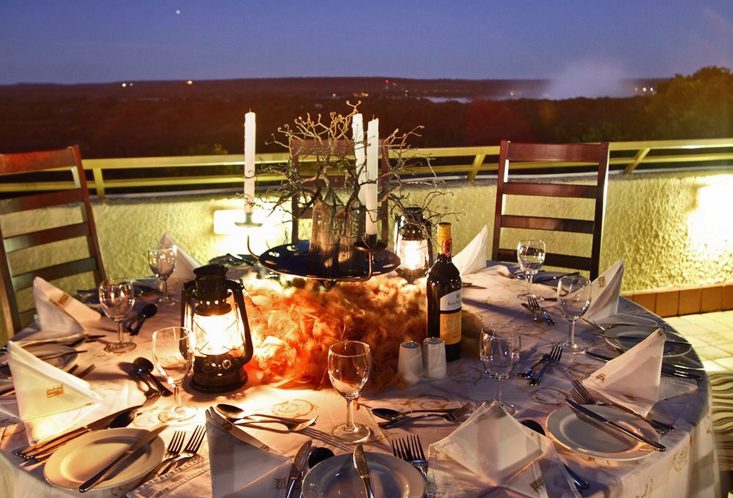 Victoria Falls Rainbow Hotel Eksteriør billede