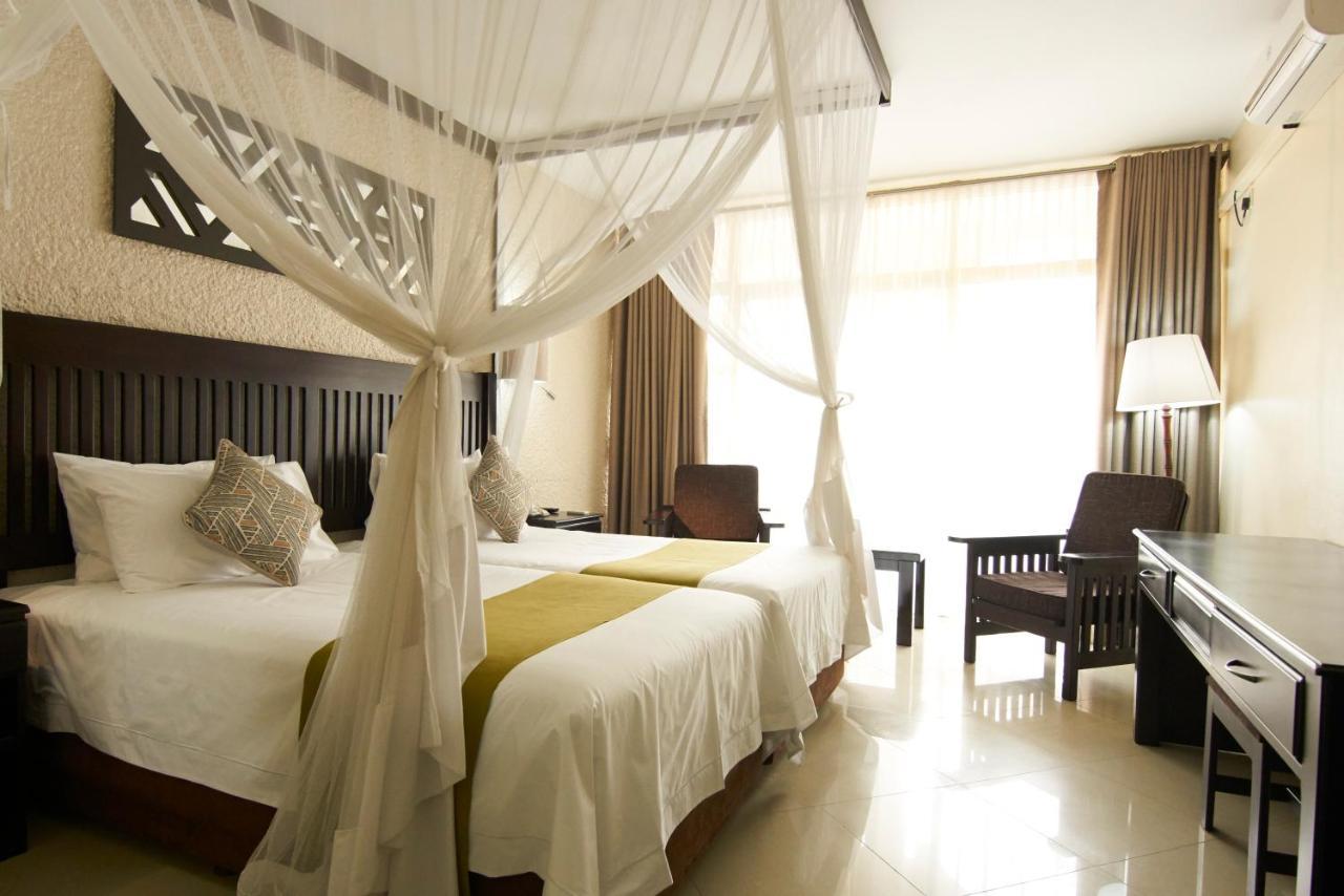 Victoria Falls Rainbow Hotel Eksteriør billede