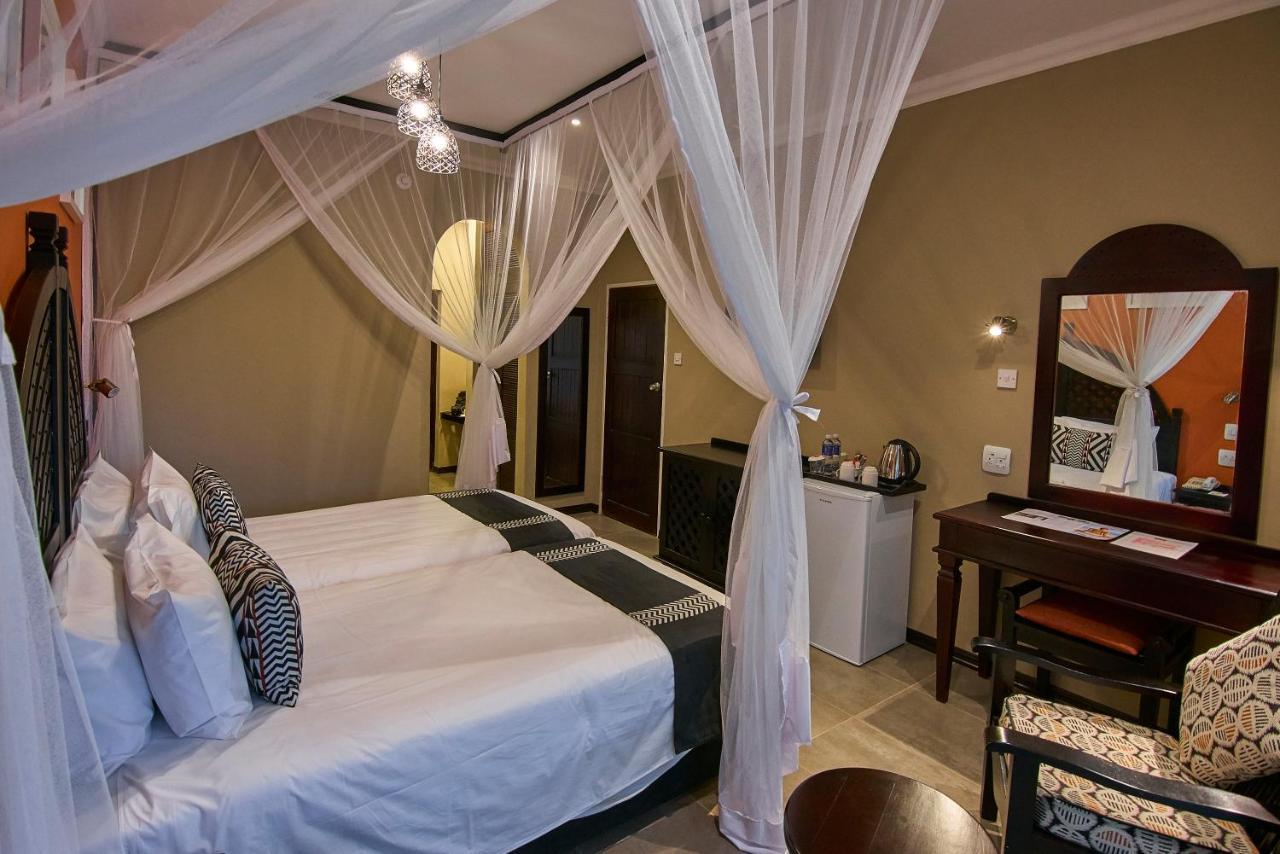 Victoria Falls Rainbow Hotel Eksteriør billede