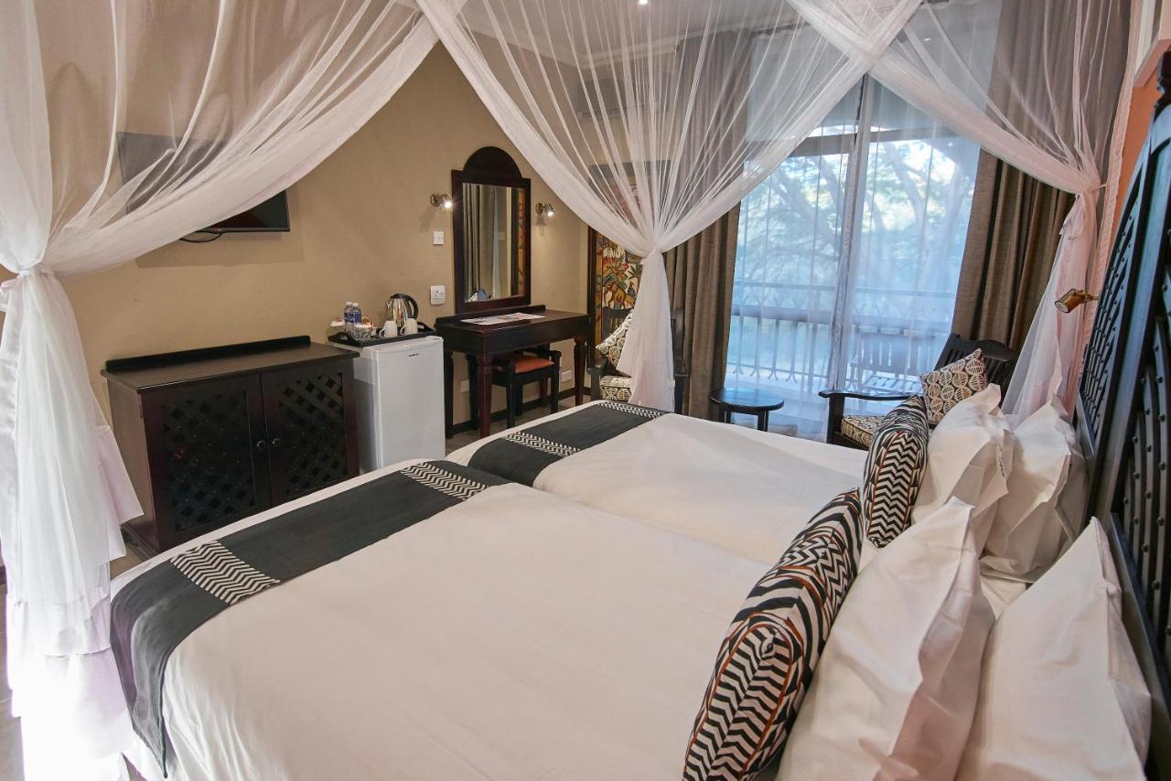 Victoria Falls Rainbow Hotel Eksteriør billede