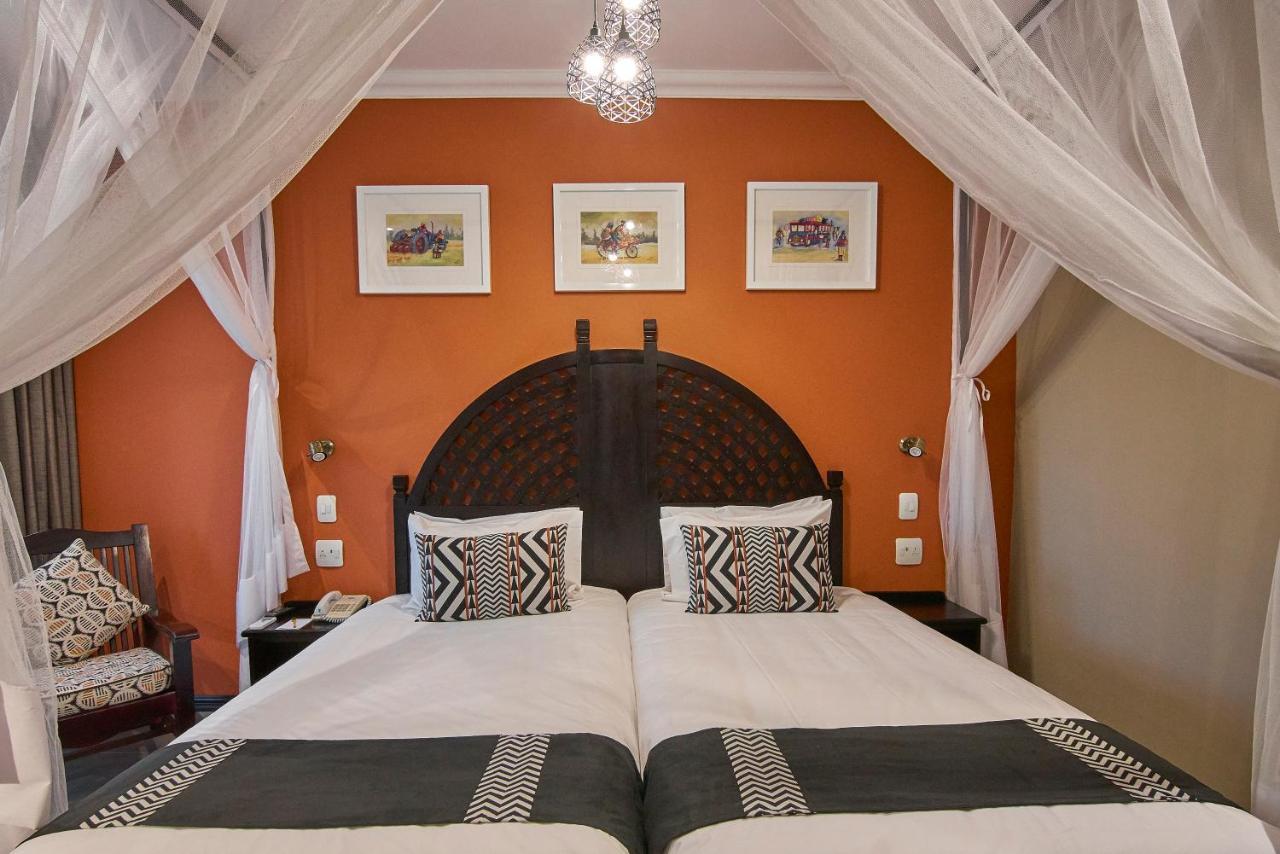 Victoria Falls Rainbow Hotel Eksteriør billede