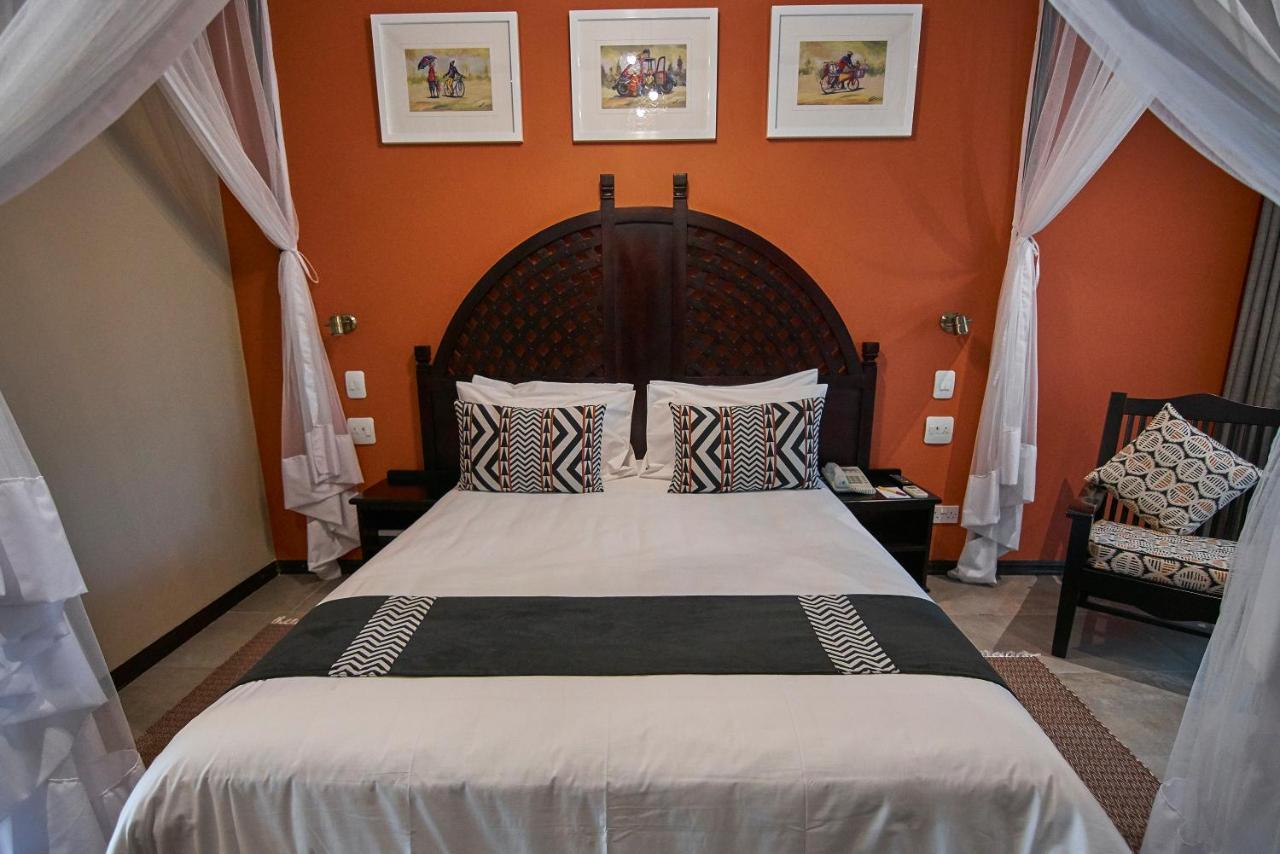 Victoria Falls Rainbow Hotel Eksteriør billede